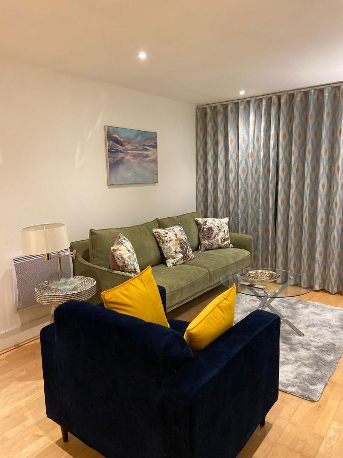 Fabulous 2 Bed Apartment In Vauxhall Londra Exterior foto