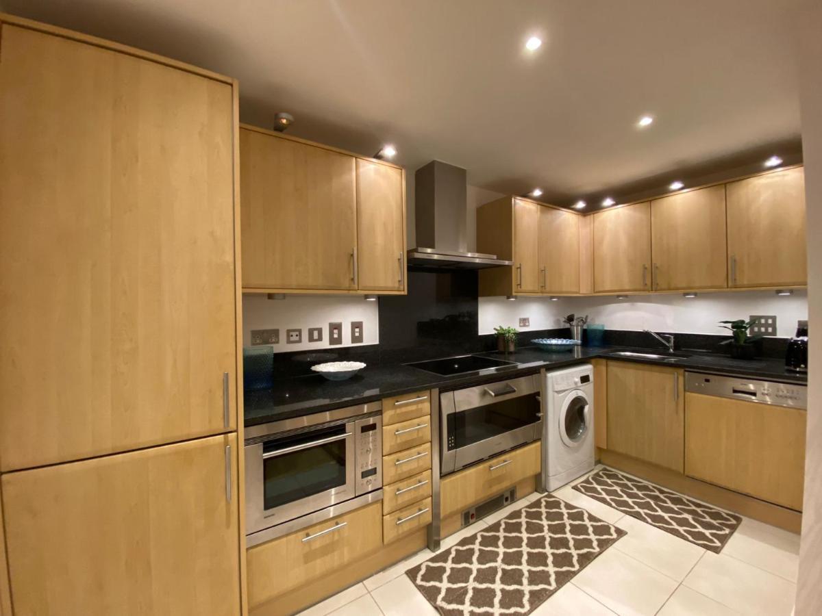 Fabulous 2 Bed Apartment In Vauxhall Londra Exterior foto